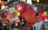 Hàng trăm chiếc đèn lồng trên phố Phùng Hưng trở thành điểm check in của giới trẻ dịp Tết Trung thu